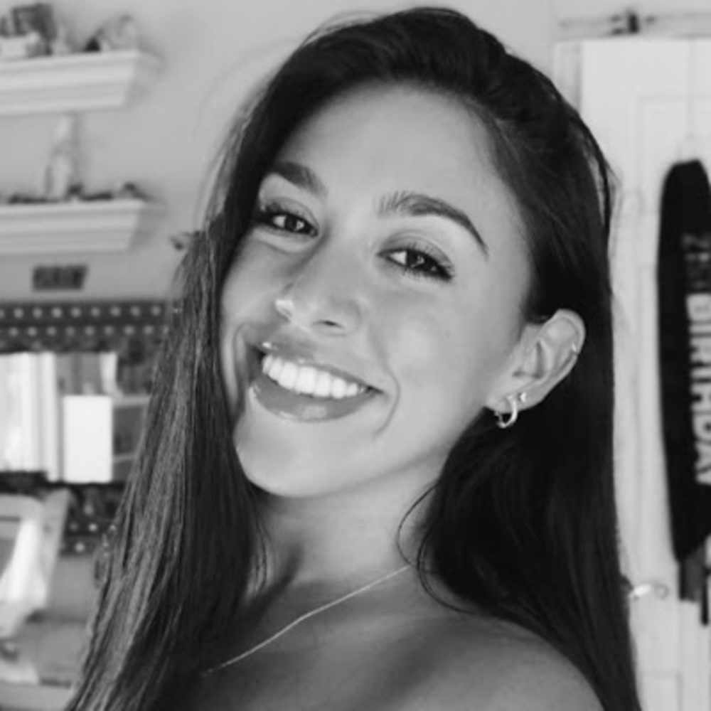 Meet your Posher, Danielle